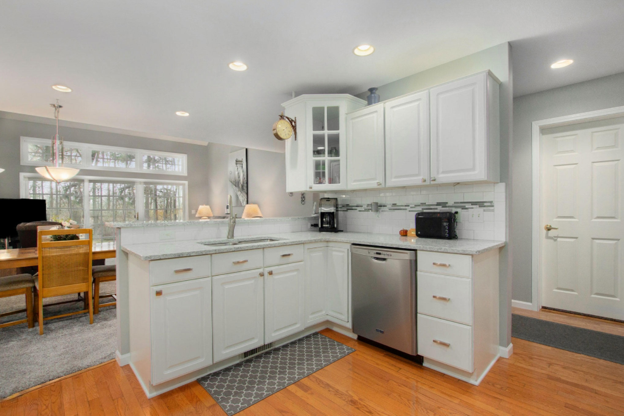 2962 Ridgeview Street, Unit 22 North Muskegon, MI 49445 - Photo 5 of 34 IMG_1048-