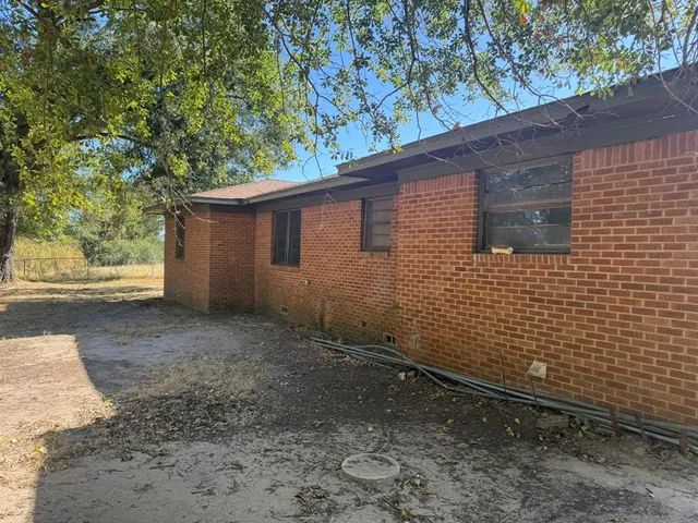 a backyard of a house