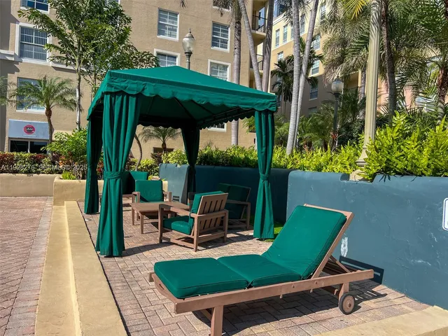 a view of outdoor space yard deck and patio