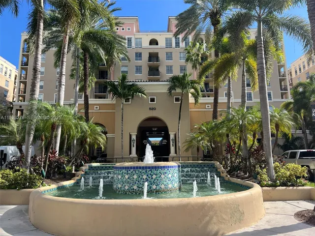 a city street filled with lots of traffic