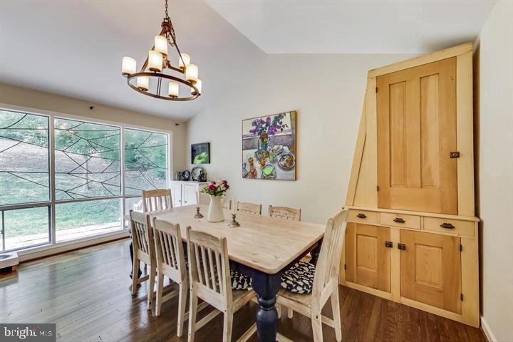 9408 Byeforde Road Kensington, MD 20895 - Photo 14 of 48