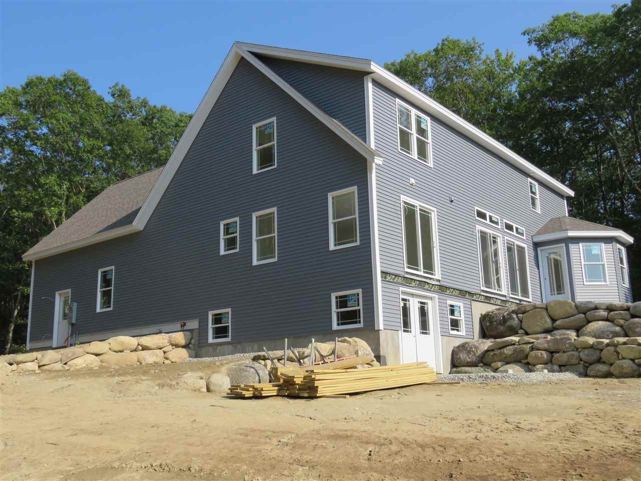 515 East Mountain Road Peterborough, NH 03458 - Photo 1 of 26 Gallery Image 1