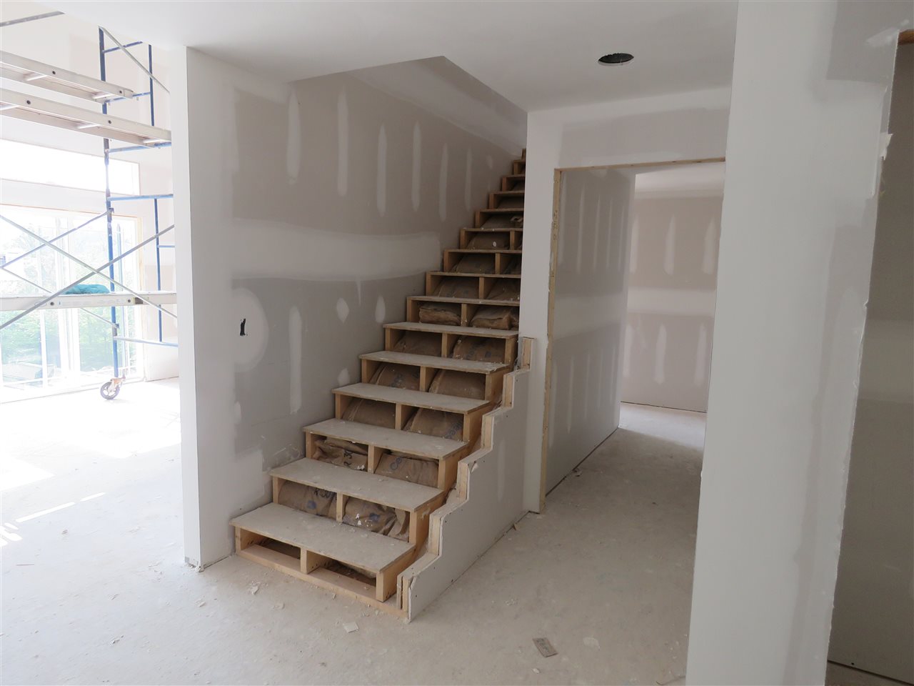 515 East Mountain Road Peterborough, NH 03458 - Photo 16 of 26 Gallery Image 16