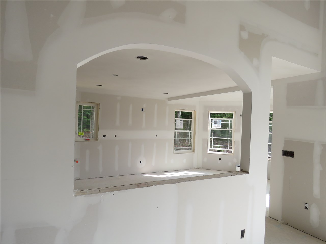 515 East Mountain Road Peterborough, NH 03458 - Photo 9 of 26 Gallery Image 9