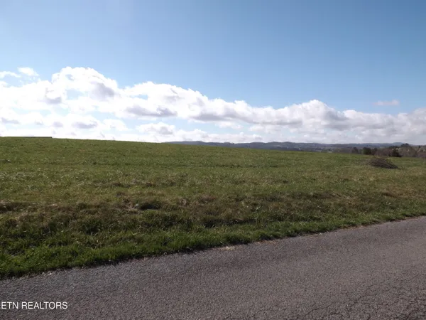 $70,000 | Lot 32-33 Canary Lane, Speedwell, TN 37870