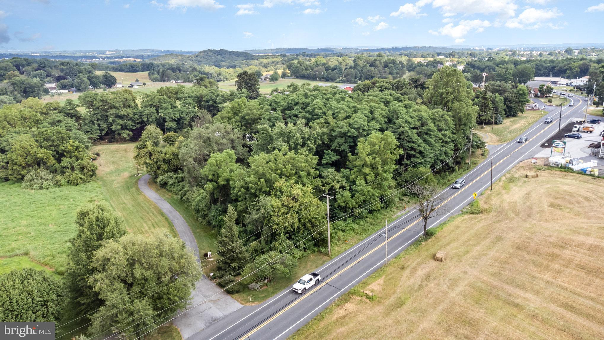 485 Hershey Road Hummelstown, PA 17036 - Photo 11 of 21 a view of a garden from a balcony