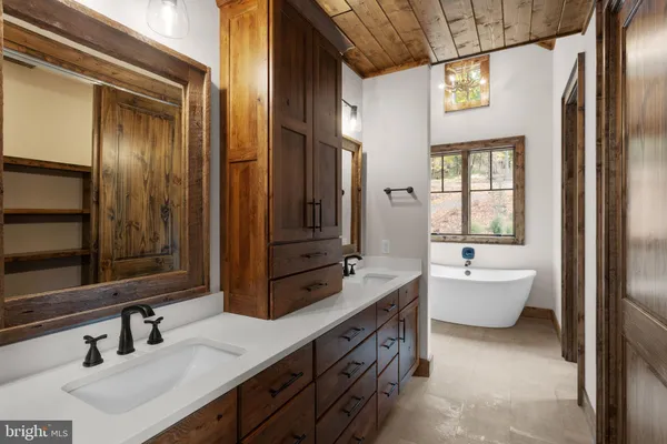 a bathroom with a sink and a toilet