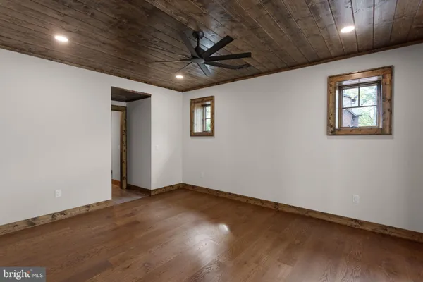 $1,499,000 | 639 Golf Club Drive, Franklin, WV 26807