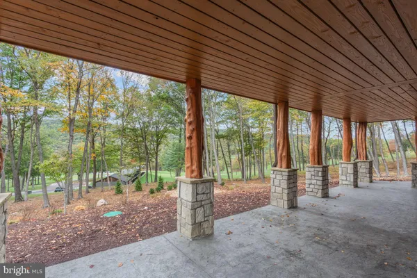 $1,499,000 | 639 Golf Club Drive, Franklin, WV 26807