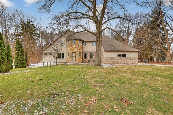 $799,900 | 2694 Ashville Drive Northeast, Grand Rapids, MI 49525