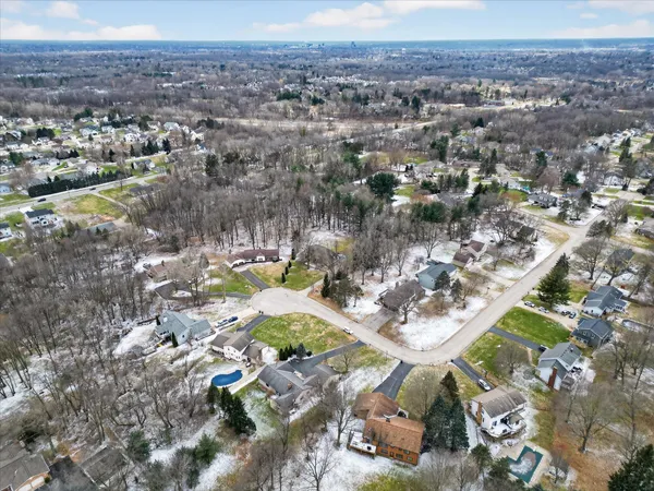 $799,900 | 2694 Ashville Drive Northeast, Grand Rapids, MI 49525