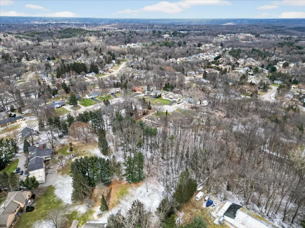 $799,900 | 2694 Ashville Drive Northeast, Grand Rapids, MI 49525