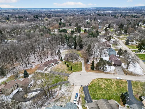 $799,900 | 2694 Ashville Drive Northeast, Grand Rapids, MI 49525