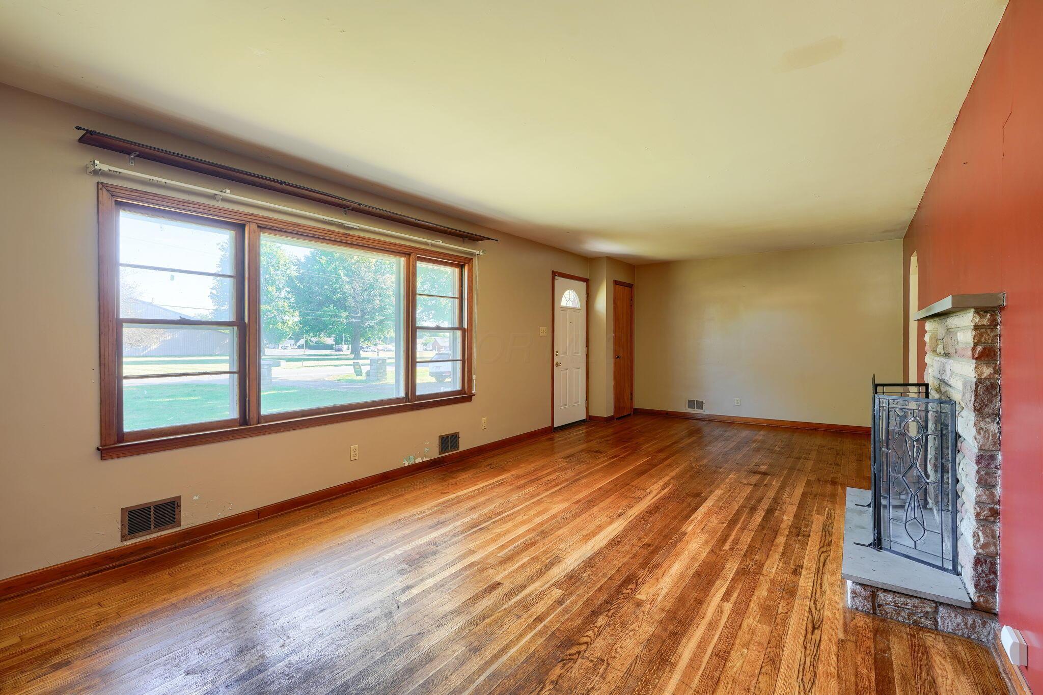 311 Tarlton Road Circleville, OH 43113 - Photo 20 of 42 311 Tarlton Rd (34)
