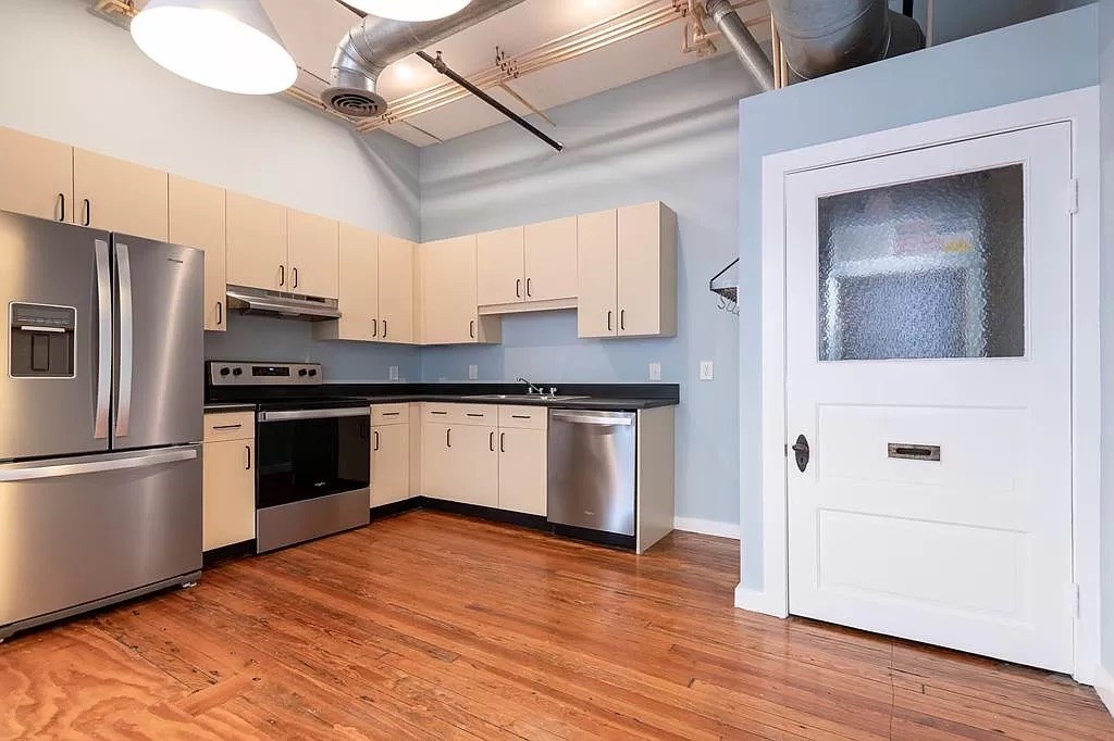 1204 1st Avenue, Unit 303 Columbus, GA 31901 - Photo 20 of 43