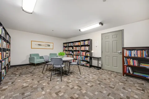 $825,000 | 910 South Michigan Avenue, Unit 1811, Chicago, IL 60605