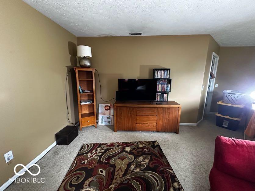 5582 Pillory Way Indianapolis, IN 46254 - Photo 5 of 11