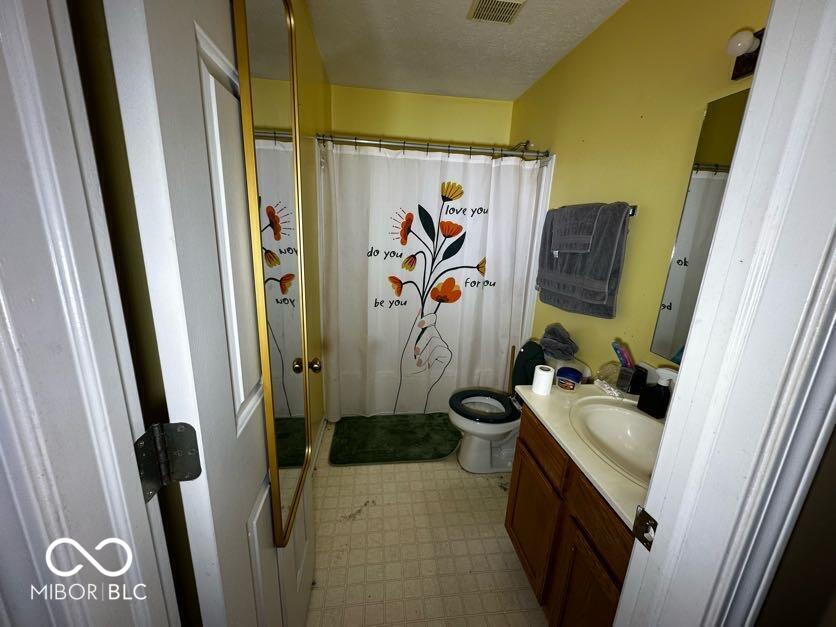 5582 Pillory Way Indianapolis, IN 46254 - Photo 6 of 11