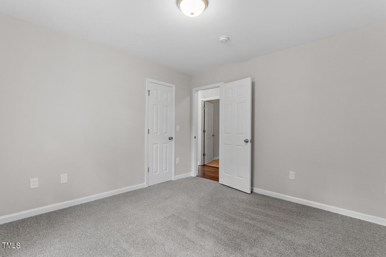 703 Torredge Road Durham, NC 27712 - Photo 18 of 33 703 Torredge Rd_25