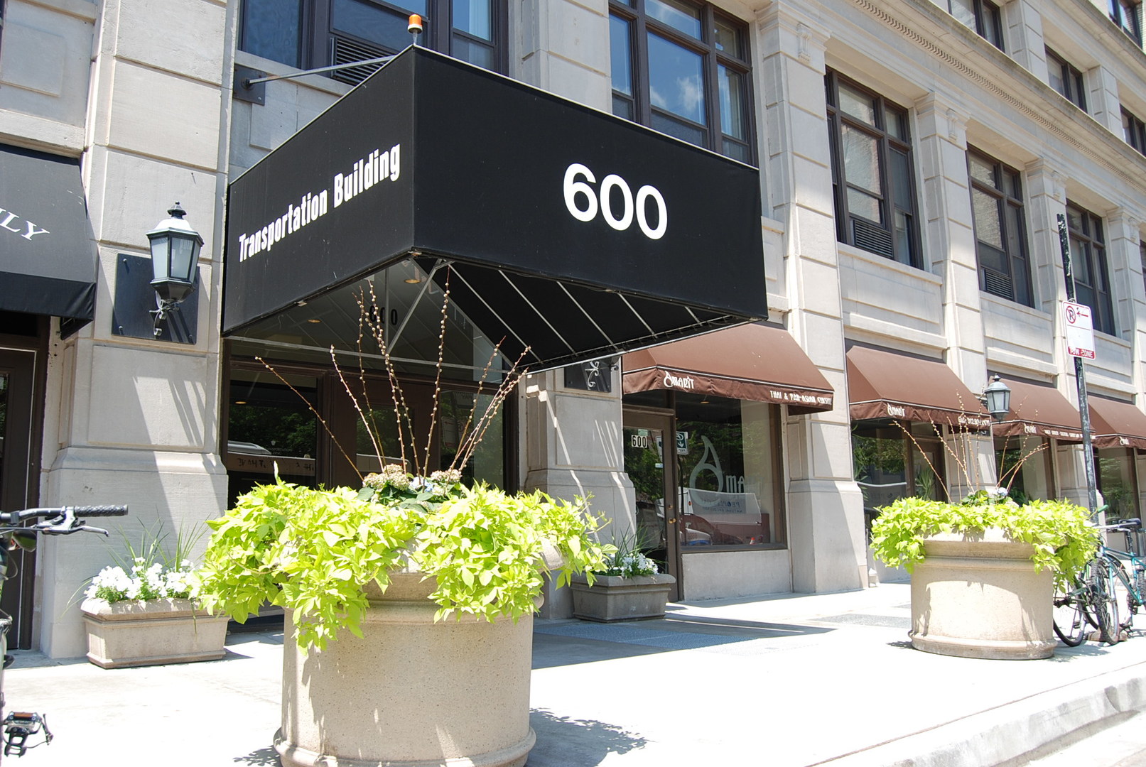 600 South Dearborn Street, Unit 2003 Chicago, IL 60605 - Photo 1 of 32