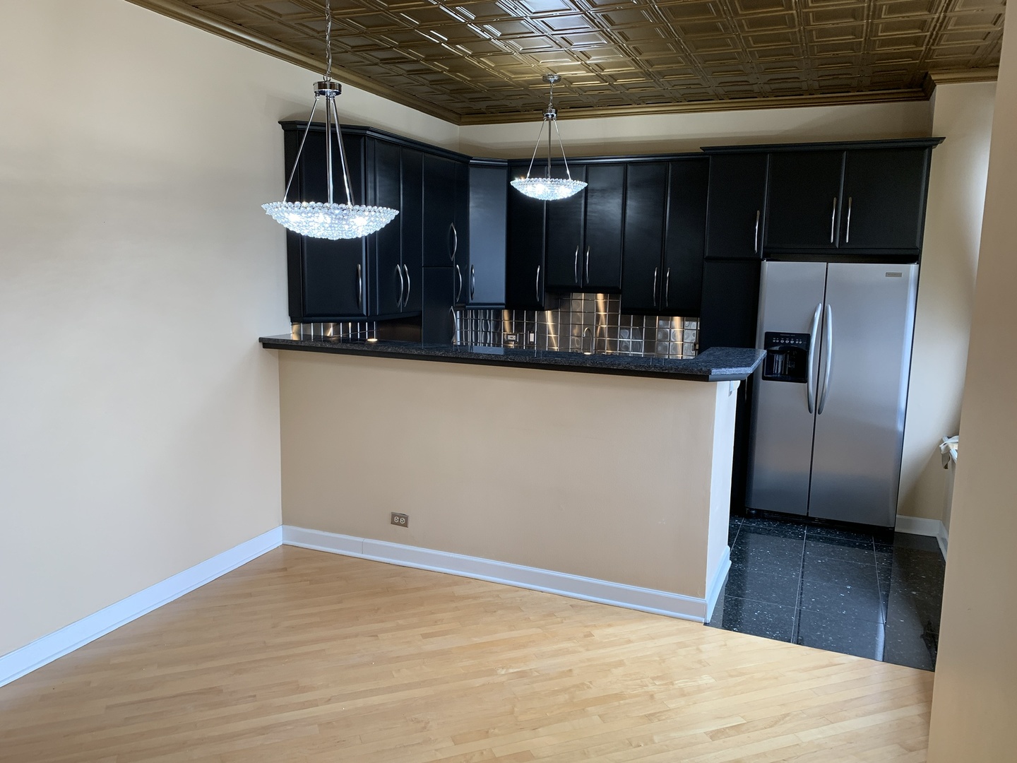 600 South Dearborn Street, Unit 2003 Chicago, IL 60605 - Photo 2 of 32