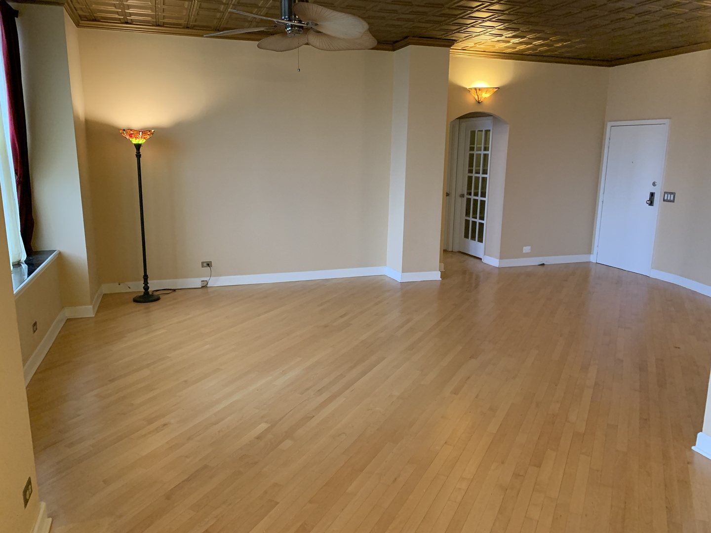 600 South Dearborn Street, Unit 2003 Chicago, IL 60605 - Photo 3 of 32