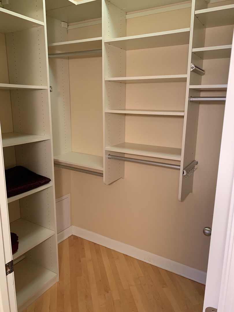 600 South Dearborn Street, Unit 2003 Chicago, IL 60605 - Photo 26 of 32