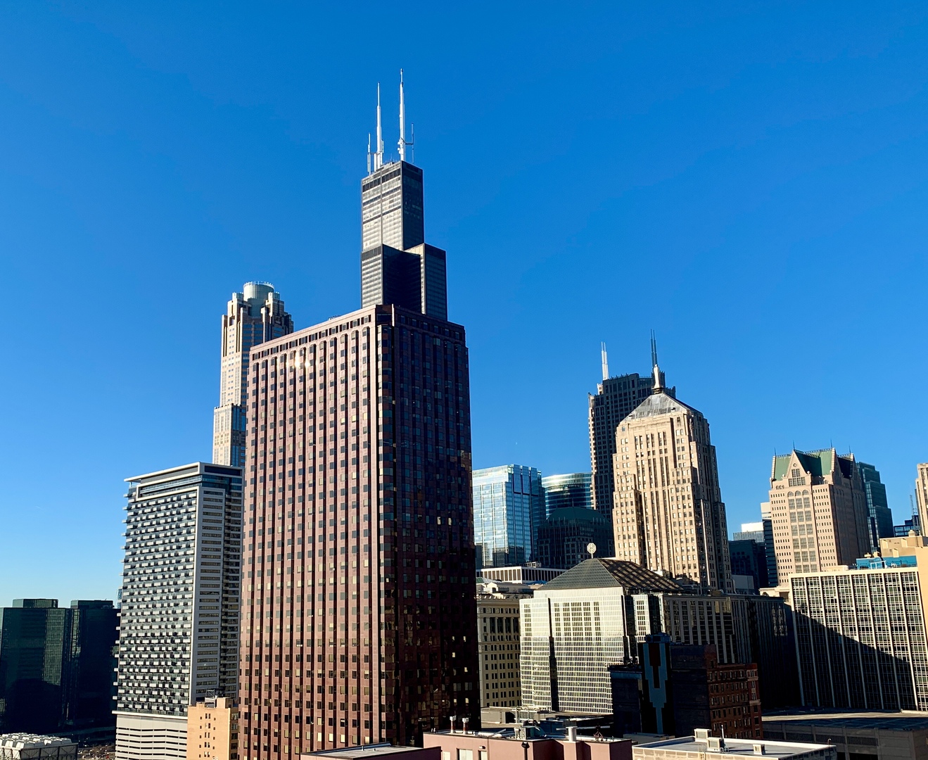600 South Dearborn Street, Unit 2003 Chicago, IL 60605 - Photo 6 of 32