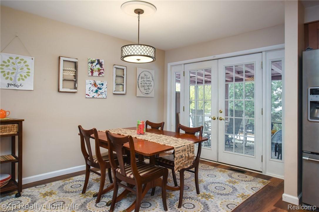 28471 Thorny Brae Road Farmington, MI 48331 - Photo 7 of 27 DSC_7523-Edit.jpg