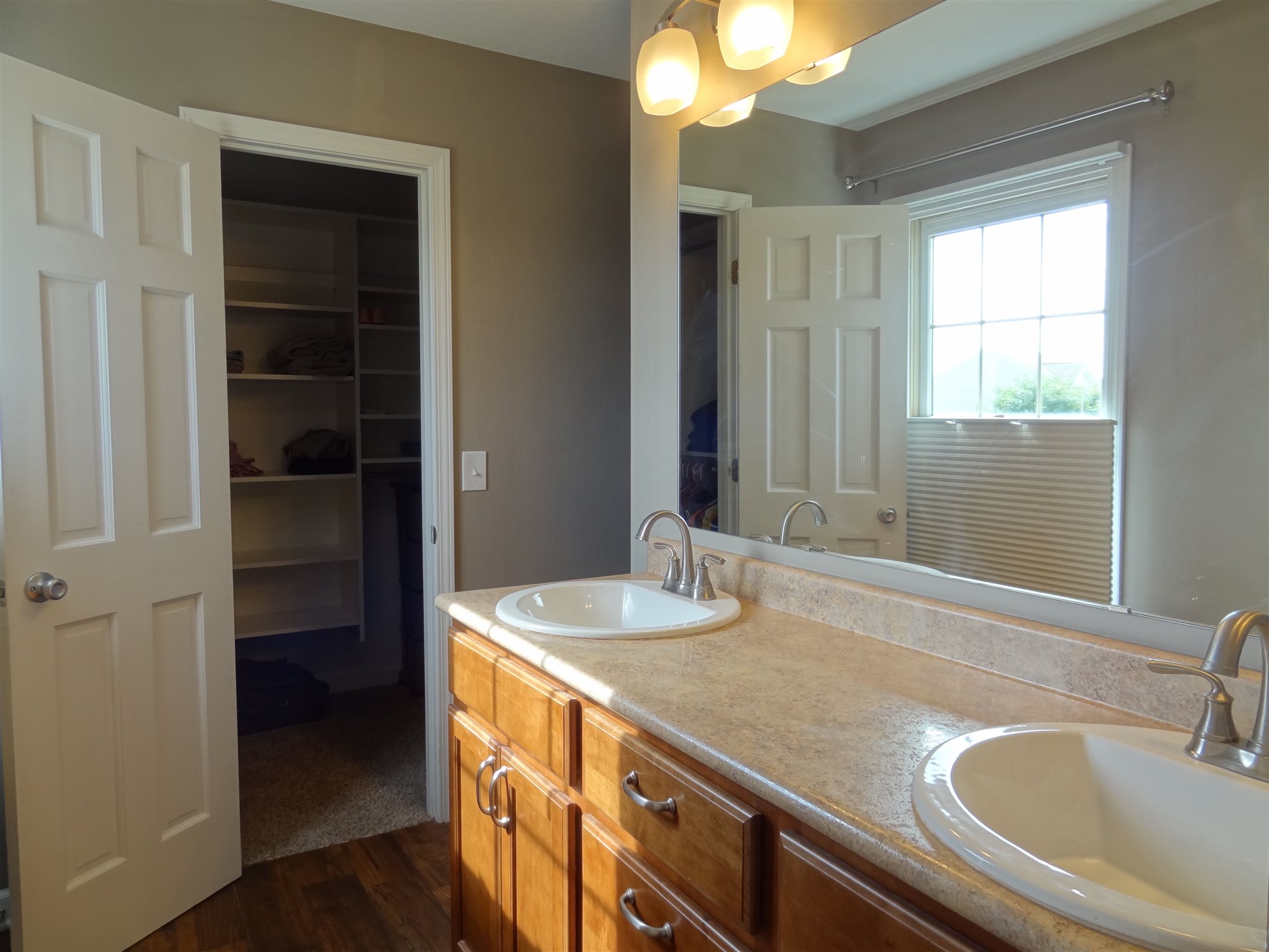 10441 Clay Spring Place Fort Wayne, IN 46818 - Photo 14 of 26 Gallery Image 14