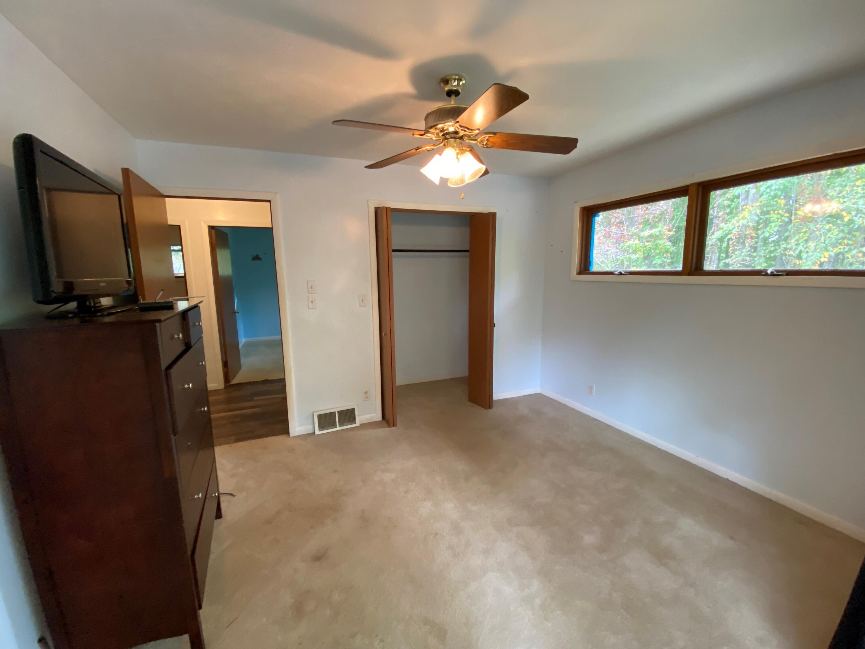 2924 Pifer Road Delton, MI 49046 - Photo 12 of 21 9