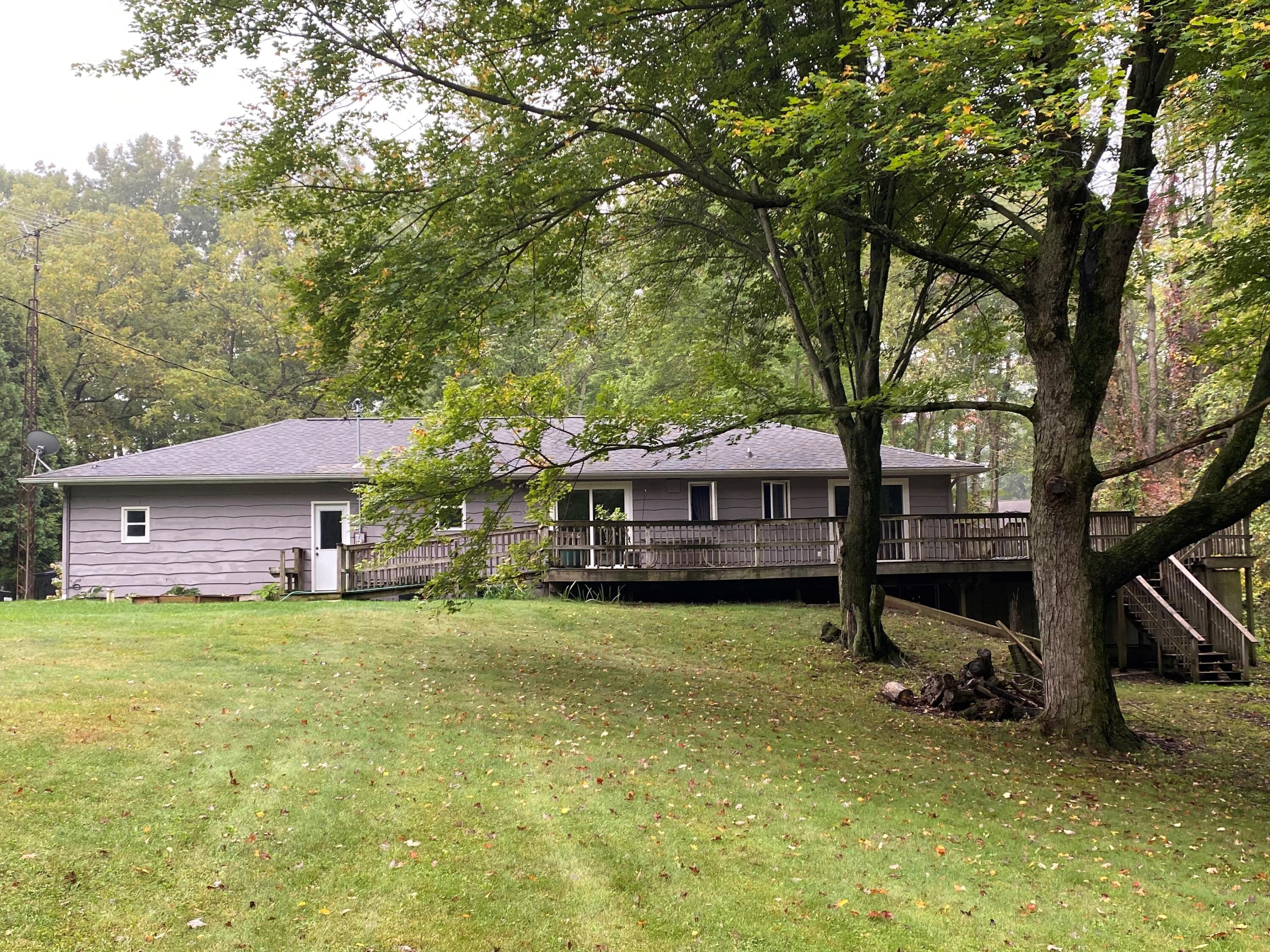 2924 Pifer Road Delton, MI 49046 - Photo 2 of 21 6