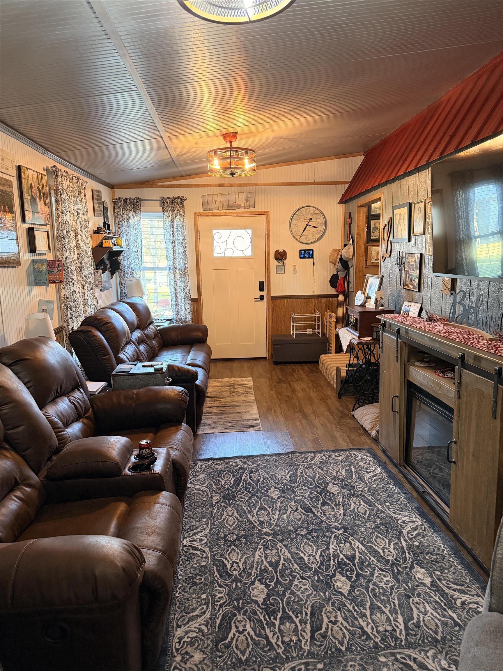 9022 Dairyland Heights Road Silsbee, TX 77656 - Photo 5 of 31