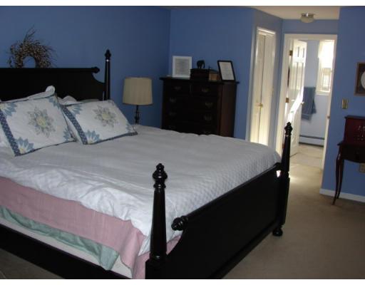 4 Truro Road Norfolk, MA 02056 - Photo 12 of 17 Gallery Image 12