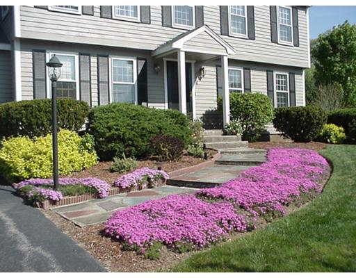 4 Truro Road Norfolk, MA 02056 - Photo 2 of 17 Gallery Image 2