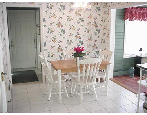 4 Truro Road Norfolk, MA 02056 - Photo 8 of 17 Gallery Image 8