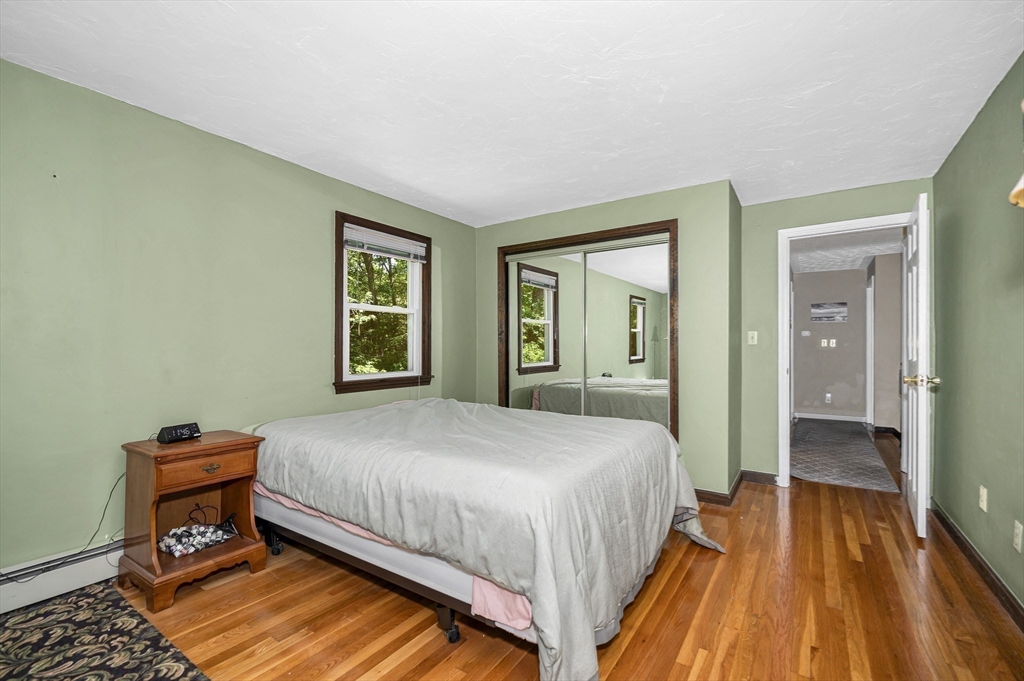 49 Countryside Road Grafton, MA 01536 - Photo 18 of 36
