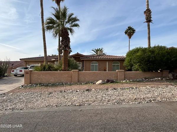 $2,500 | 3243 Silver Saddle Drive, Lake Havasu City, AZ 86406