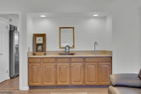$949,900 | 15 Willow Drive, Chester, NJ 07930