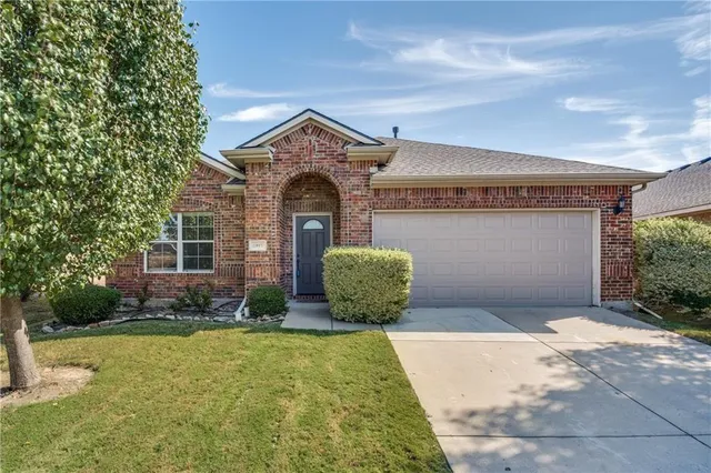 $2,350 | 2917 St John's Drive, McKinney, TX 75070