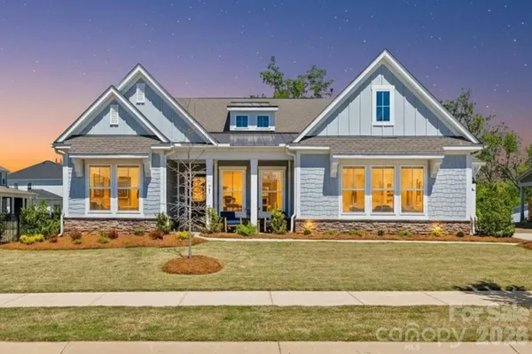 $925,000 | 703 Bee Rdg Road, Belmont, NC 28012