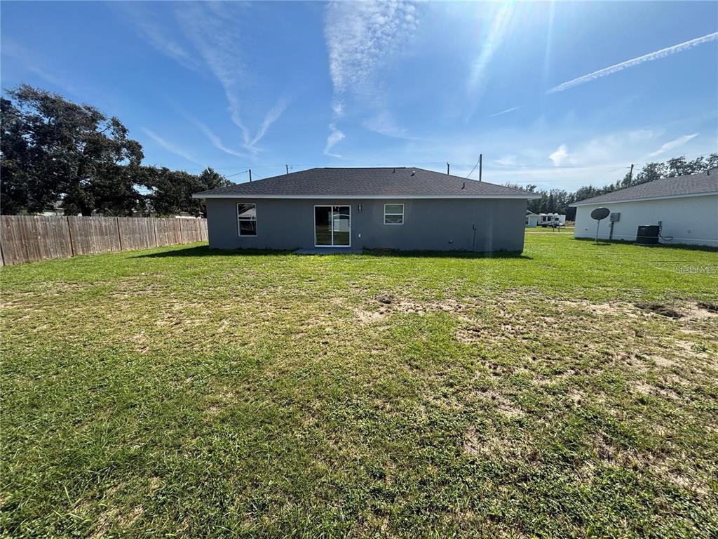 13187 Southwest 103rd Place Dunnellon, FL 34432 - Photo 17 of 49 a backyard of a house