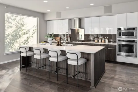 $859,999 | 14709 Overlook Drive East, Bonney Lake, WA 98391