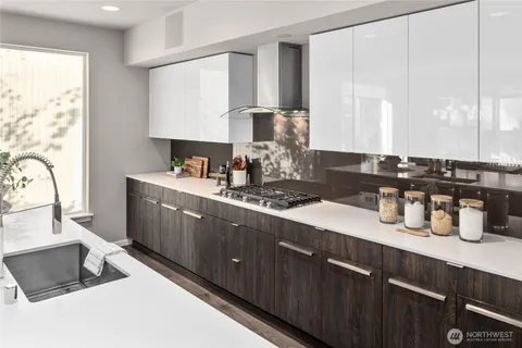 $859,999 | 14709 Overlook Drive East, Bonney Lake, WA 98391