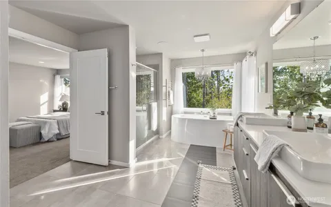 $859,999 | 14709 Overlook Drive East, Bonney Lake, WA 98391