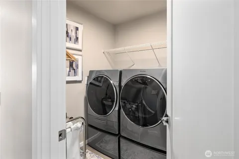 $859,999 | 14709 Overlook Drive East, Bonney Lake, WA 98391