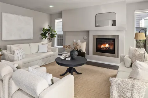 $859,999 | 14709 Overlook Drive East, Bonney Lake, WA 98391