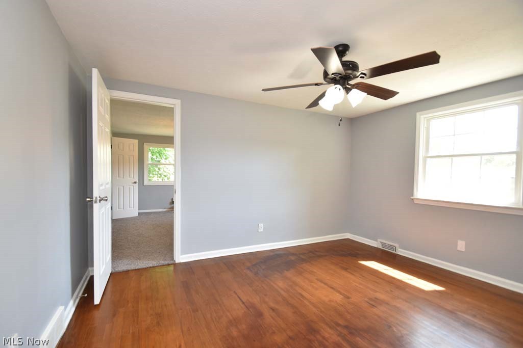 2496 Ashurst Road University Heights, OH 44118 - Photo 21 of 35
