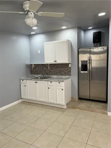 $1,100 | 309 Riverdale Road, Palm Springs, FL 33461