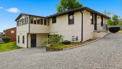 $555,000 | 930 Havenhill Drive, Nashville, TN 37217